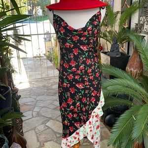 ❣️❣️FLOWER PRINT MIDI SPRING N SUMMER DRESS❣️❣️